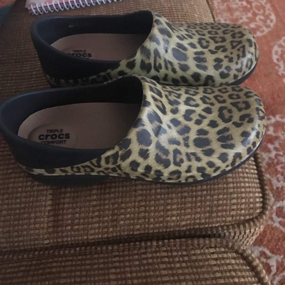Crocs nursing shoes